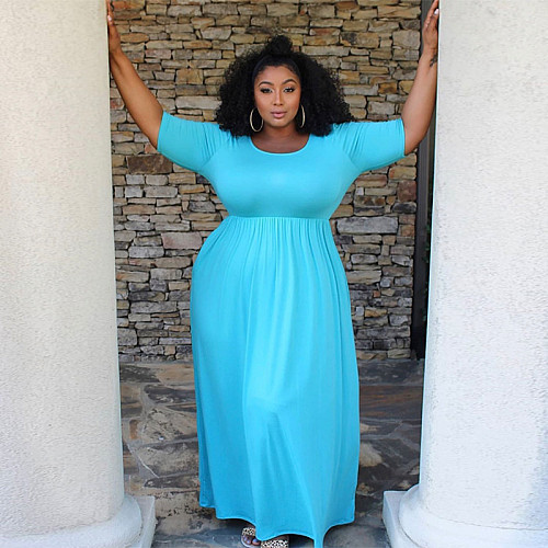 Solid Color Round Neck Short Sleeve Pleated Plus-size Dress OSS-20768