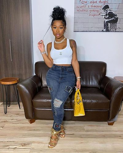 Butterfly Embroidered Ripped Push Up Denim Pencil Pants LA-3256