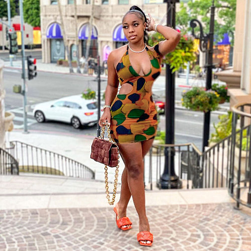 Summer Clothes Sexy Print Hollow Out Sleeveless Halter Bandage Evening Party Bodycon Mini Dress SH-390175