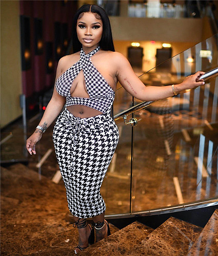 Plaid Halter Backless Hollow Out Skinny Party Dress MDF-5289