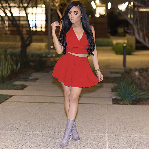 Deep V-neck Crop Top Pleated Mini Shorts 2 Piece Set MEI-9238