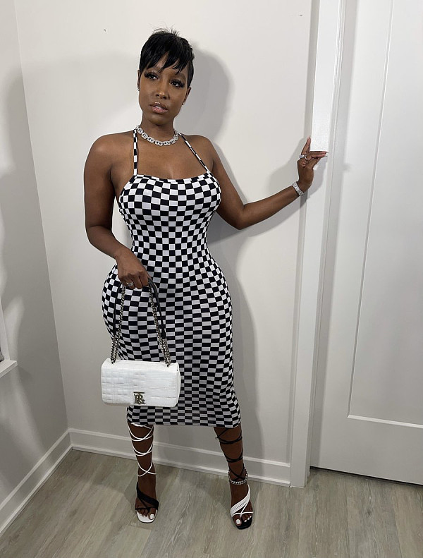 Elegant Sleeveless Bodycon Strap Plaid Midi Dress BGN-158