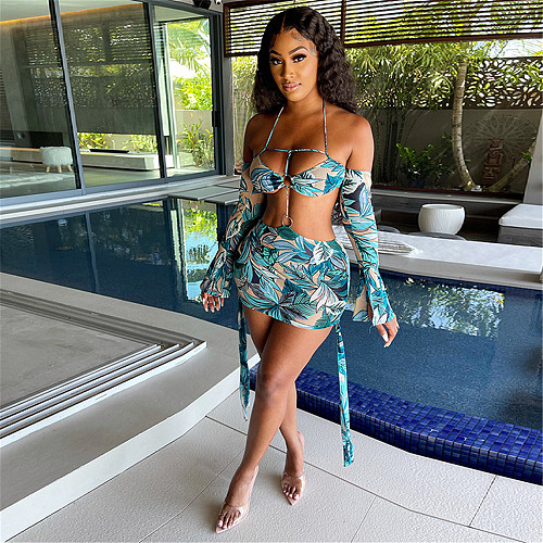 Beach Wear Long Sleeve Halter Cut Out Backless Dress GLS-7025