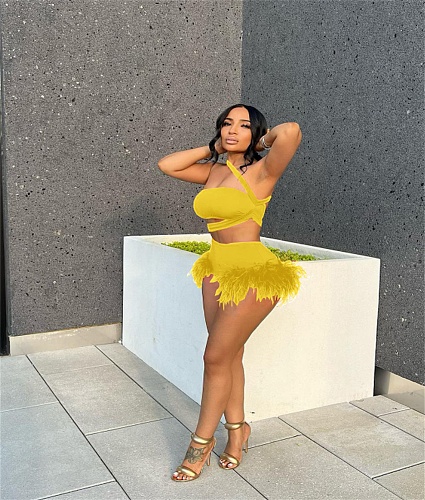Solid Feather Fringe Shorts Crop Top Two Piece Set LP-66501