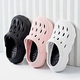 Summer Women Beach Sandals Anti-slip Platform Crocs Clogs Garden Shoes Indoor Outdoor EVA Slippers Rubber Woman Shoes Sandals