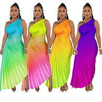 Fashion Gradient Color One-shoulder Pleated Maxi Dresses RC-3173