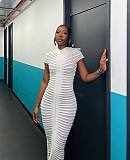 Fashion Ladies Round Collar Short Sleeves Slim Knitted Long Dress ZS-0290
