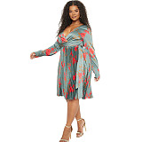 Plus Size Women V-neck Long Sleeves Pleated Dress NNWY-7957