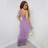 Sexy Single Shoulder Crop Top And Pleated Long Skirt 2 Piece Sets YF-9880