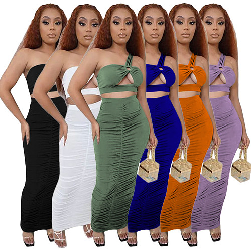 Sexy Single Shoulder Crop Top And Pleated Long Skirt 2 Piece Sets YF-9880