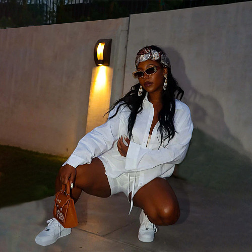 White Loose Long Sleeve Shirt Tops And Mini Shorts Suit YF-20081