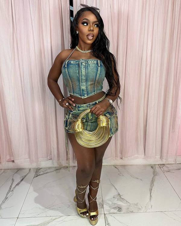 Sexy Strapless Halter Crop Top And Pockets Mini Skirt Denim 2 Pieces Sets MEM-88560