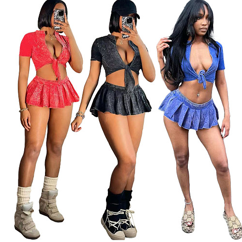 Sexy Women Short Sleeves Crop Top And Mini Pleated Skirt 2 Pieces Set TK-6325