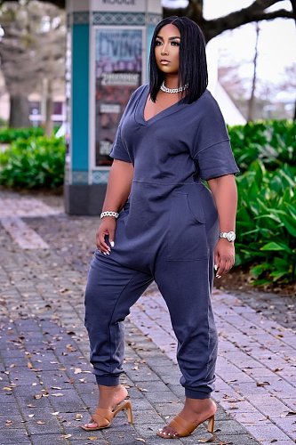 Plus Size Short Sleeve V Neck Loose-fitting Street Jumpsuit BER-8059