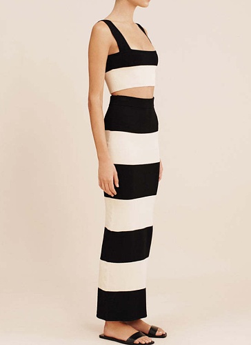 Women's Black and White Knitted Striped Vest Suspenders Knitted Long Skirt Two-piece Suit