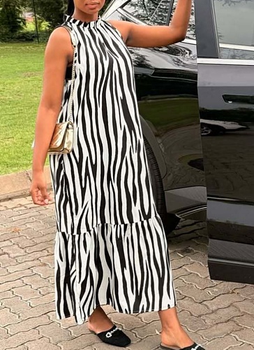 Sexy Sleeveless Loose Temperament Striped Fashionable And Elegant Dress