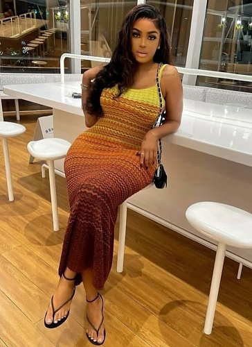 Summer Suspender Knitted Retro Gradient Color Wave Pattern Slim Hip-Wrapped Long Dress