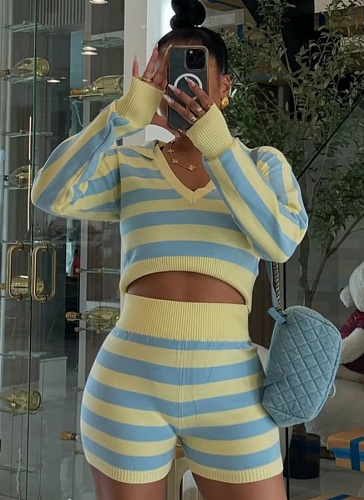 New Casual Knitted Striped Long-Sleeved Hooded Top And Shorts Two-Piece Set