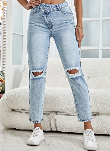 Fashionable And Versatile Straight-Leg Ripped Denim Trousers
