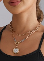 Fashion Retro Relief Portrait Necklace Classical High-End Necklace