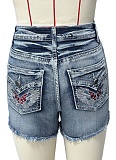 Summer New Style Back Pocket Exquisite Embroidery Washed Denim Shorts For Women