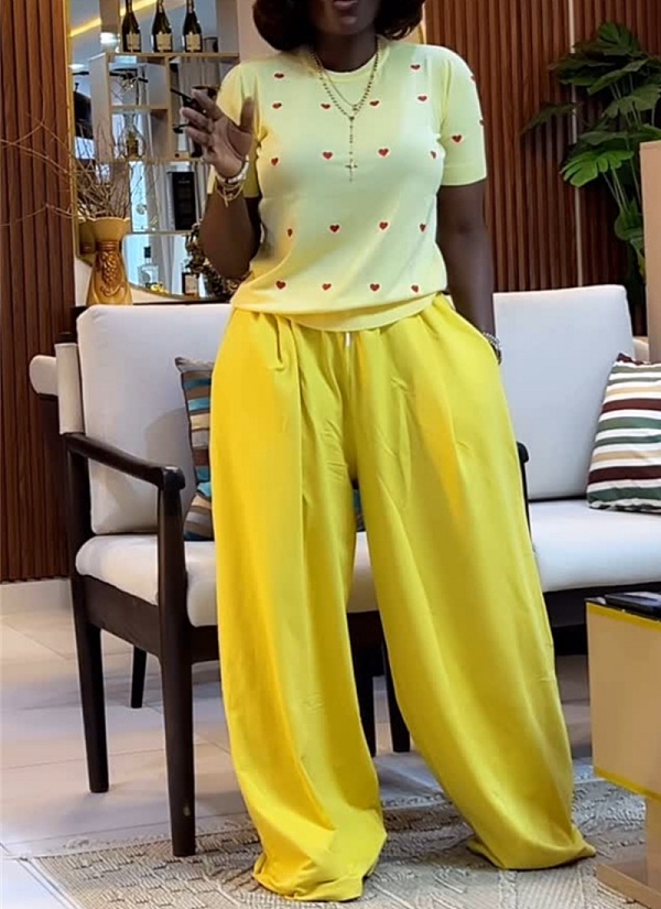 Fashion Round Neck Heart Short Sleeve Top Wide Leg Trousers Two Piece Suit For Women