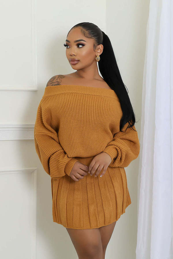Off Shoulder Sweater Leisure Solid Pleated Short Skirt Set DY-6697