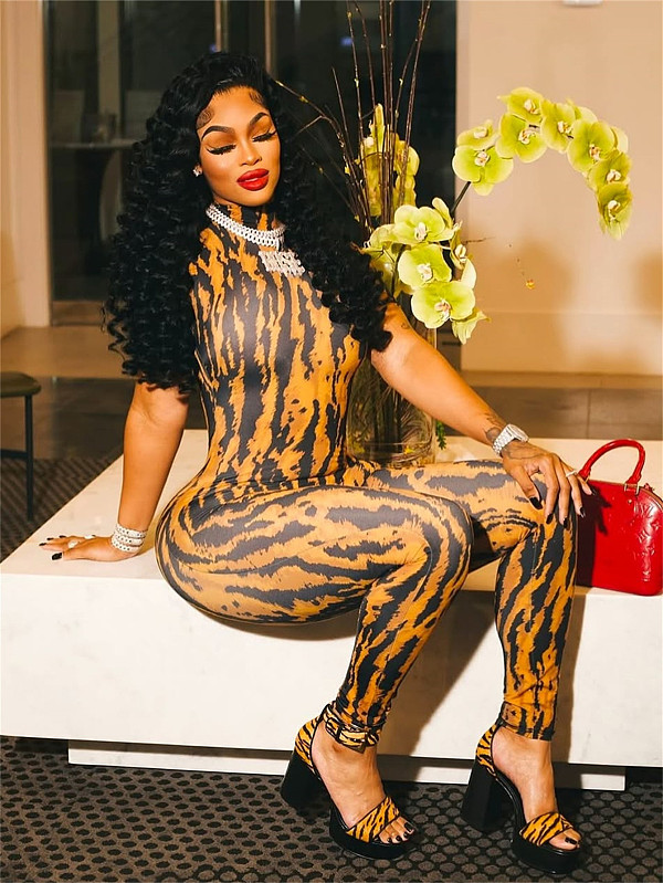 Sexy Backless Print Women Short Sleeves Tight Jumpsuit SHD-9758