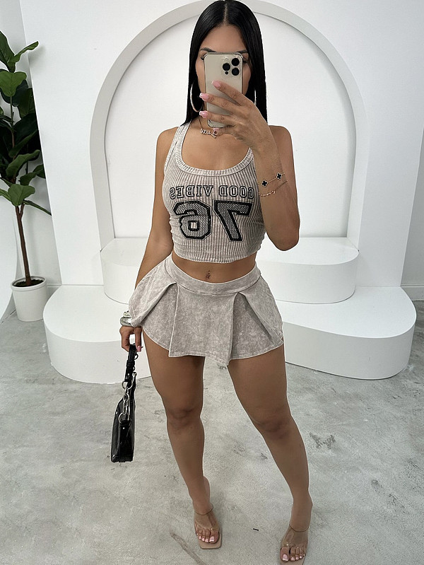 Tight Hot Girl Short Tank Top Pleated Skirt Set RS-XSL44560