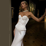White Sexy Strapless Embroidery Lace Girdling Vest Top SUM-25260