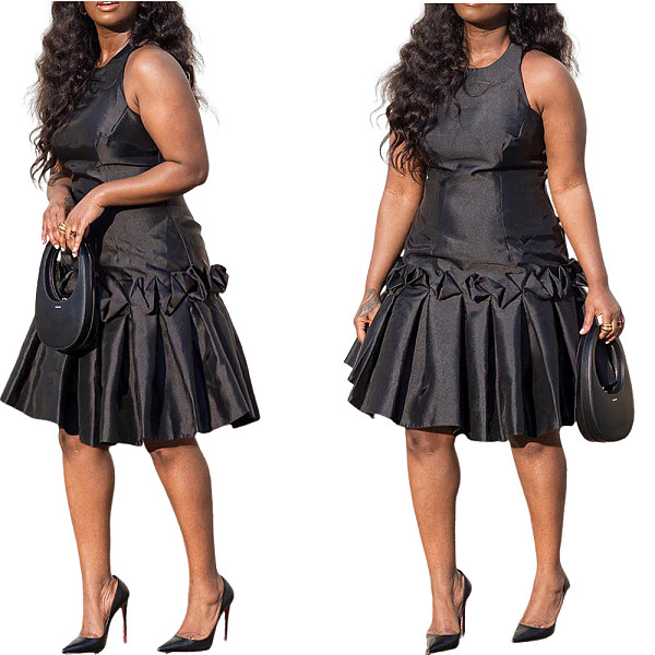 Tight Fitting Black Ear-trimmed Pleated Sleeveless Dress MK-C3215