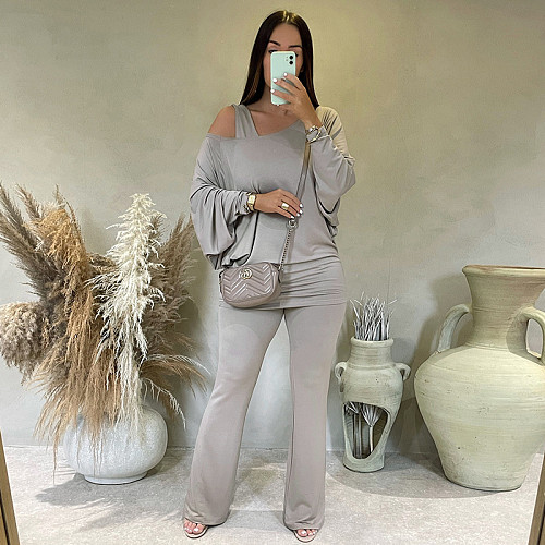 Casual Sports Slim-fit One-shoulder Loose Top and Wide-leg Pants Suit DZHT-314