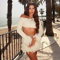 Sexy Knitted Off-the-Shoulder Long-Sleeved Fashionable Tassel Miniskirt Suit DZHT-224