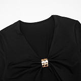 Sexy V-neck Metal Butterfly Button Splicing Hollow Navel-exposed Pleated Pants Suit