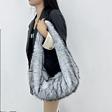 Stylish Retro Large Capacity Faux Fur Underarm Crescent Bag HES-2536