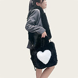 New Large-capacity Plush Tote Shoulder Bag With Heart-shaped Pattern HES-2500