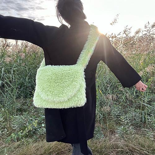 New Fashionable Candy-colored Cute Faux Fur Plush Shoulder/Crossbody Bag HES-3027