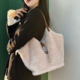 2025 Fashion Retro Shoulder Bag with Mink Fur Commuter Tote Bag HES-2537