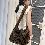 2025 New Fashionable and Stylish Large Capacity Fleece Tote Underarm Bag HES-2300