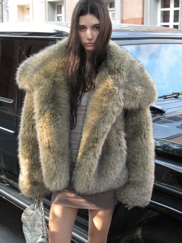 Autumn/Winter Faux Fur Fox Fur Eco-friendly Short Jacket Coat ZNFR-20258