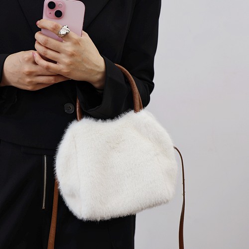 2025 New Versatile Faux Mink Fur Plush Handbag RS-W618