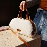 2025 New Retro Niche Design Heavy-Duty Faux Wool Handbag/Crossbody Bag RS-1803
