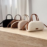 2025 New Retro Niche Design Heavy-Duty Faux Wool Handbag/Crossbody Bag RS-1803