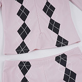 Stylish Diamond-patterned V-neck Long-sleeved Top and Shorts Casual Set MRA-45616