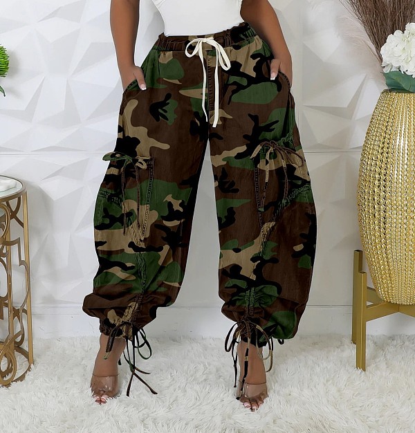 Fashionable Camouflage Print Drawstring Large Pocket Loose Fit Harem Pants With Elastic Cuffs RS-LD2278