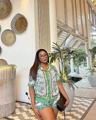 Casual Collared Printed Short-Sleeve Cardigan Shirt and Shorts Two-Piece Set QZ-6851