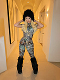 2026 Fashionable Printed High-Neck Short-Sleeve Crop Top and Tight-Fitting Pants Two-Piece Set PMR-TW830