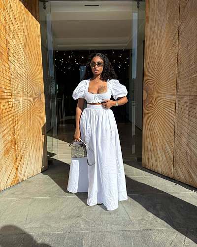Fashionable White Square Neck Puff Sleeve Slim Waist Short Top and Skirt Two-Piece Set QZ-8071
