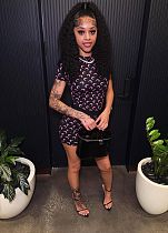 Fashionable Moon Print Design Elastic Slim Fit Base Layer Top and Shorts Set YZY-9018 Fashionable Moon Print Design Elastic Slim Fit Base Layer Top and Shorts Set YZY-9018