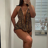 Sexy Leopard-Print Off-the-Shoulder Slim-Fit Slimming Halter Top and Shorts Set SHD-9964
